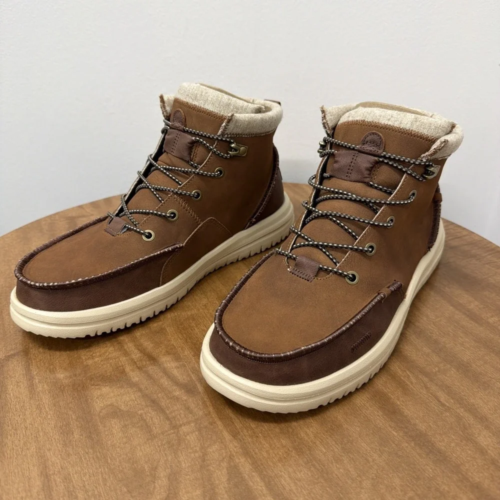 Hey Dude Men's Bradley Classic Tumbled Cognac Brown Size 10 lightweight wool